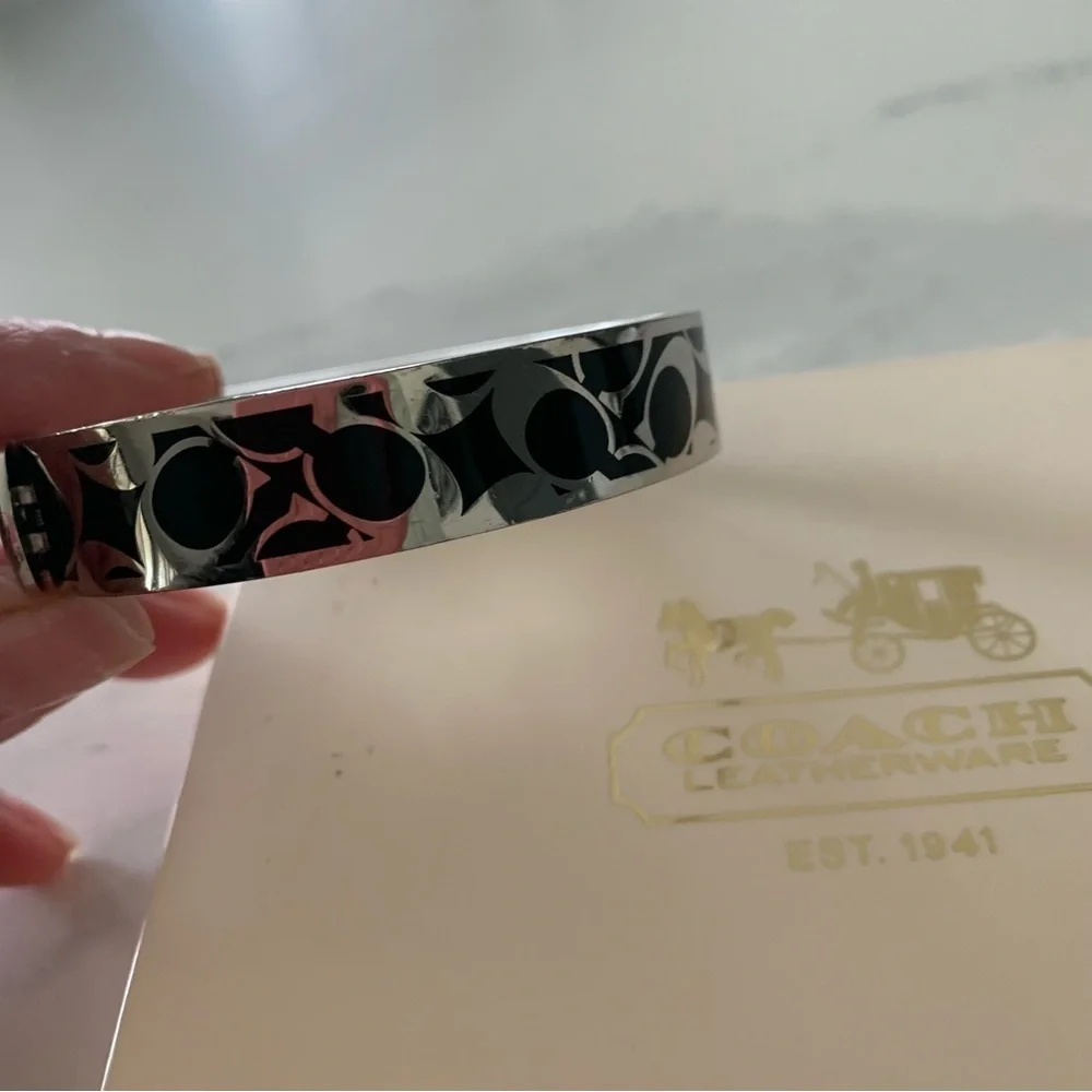 Authentic Coach Signature bracelet - Picture 2 of 6